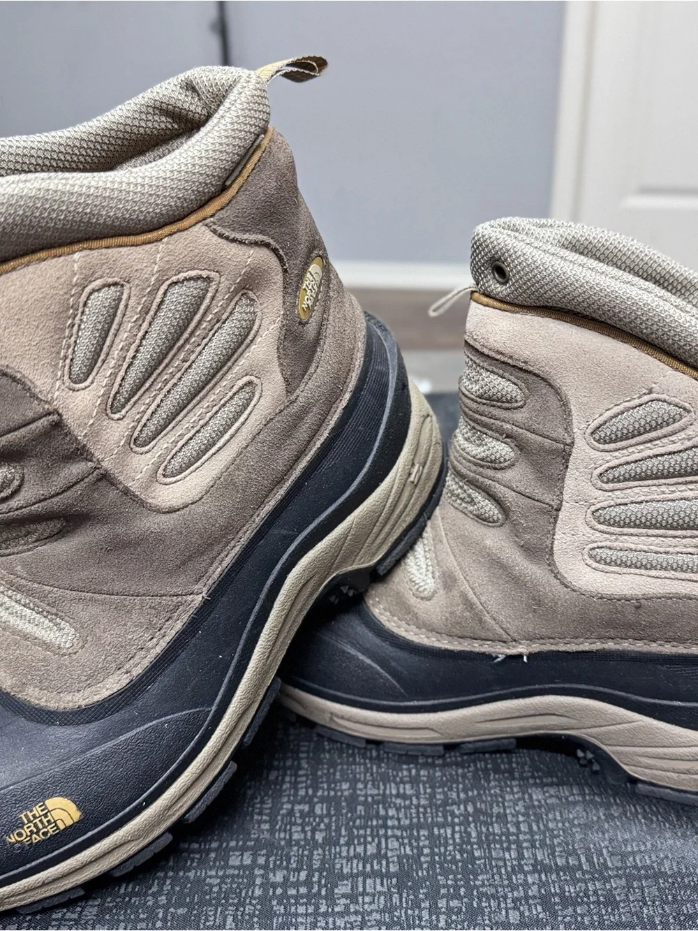 The North Face Kids Waterproof Snow Boots in Black and Tan